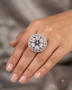 Anillo Ajustable con Racimo de Flores y Diamantes Americanos para Mujer, Ideal para Recepciones y Fiestas Nocturnas, Fabricante de Anillos - Product Image 6
