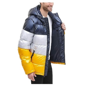 Custom Fashion Style Men's <b>Warm</b> <b>Waterproof</b> Hooded Puffer Jacket Wholesale Winter Streetwear Quilted Down Jacket - Product Image 4