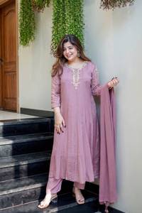 <b>Women</b> Glass Tissue Traditional Ankle-Length <b>Kurta</b> Set Regular Fit Embroidered India Pakistan Party Sun Protection Wrinkle Free - Product Image 3