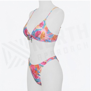 Ensemble bikini 2 pièces pour femme NORTH APPROACH, imprimé fruits, avec devant torsadé et bas string, en spandex et polyester. - Product Image 3