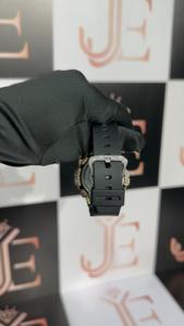 Montre à quartz de luxe pour homme, boîtier en alliage de 41 mm, bracelet en caoutchouc noir, cadran en verre avec chiffres romains, aiguilles lumineuses, fermoir caché, résistance à l'eau 3 BAR - Product Image 5