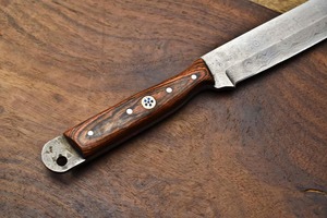 Cuchillo de Chef BA ENTERPRISES de Acero de Damasco Hecho a Mano, Hoja de 13 Pulgadas con Punta Caída, Mango de Madera, Borde Recto, Afilado, Ambidiestro, Industrial - Product Image 3