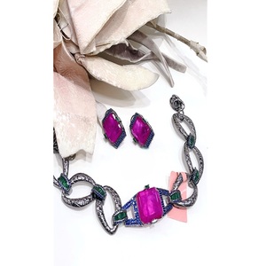 Ensemble collier et boucles d'oreilles élégants de qualité supérieure avec pierres CZ pour femmes, collection pour fiançailles, anniversaire et mariage - Product Image 2