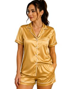 Conjunto de pijama de satén amarillo dorado personalizado para mujer, ropa de dormir de seda de lujo, conjunto de pijama con botones, ropa de dormir suave de manga corta. - Product Image 1