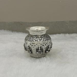 Estatua de Ashtalakshmi Kalash con Tallado Fino - Product Image 2