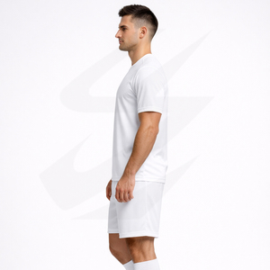 Maillot de football en gros directement de l'usine, 100 % polyester, séchage rapide, maille respirante, tenue de sport personnalisée pour équipe - Product Image 3