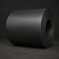 Tôle d'acier à carreaux antidérapante Q235B laminée à chaud pour sols industriels, escaliers et passerelles