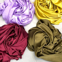 Tissu satiné doux au toucher de soie, textile en polyester satiné de qualité supérieure pour robe de mariée, tenue de soirée, doublure, artisanat et décoration intérieure