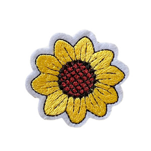 Patchs brodés thermocollants faits main personnalisés avec motifs 3D/fleurs pour chapeaux, vêtements et sacs - Tissu en feutre non tissé - Product Image 1