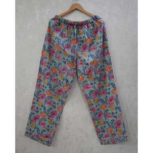 Ensemble de pyjama en coton imprimé à la main avec motifs floraux, ensemble de pyjama doux pour se détendre et dormir - Product Image 6