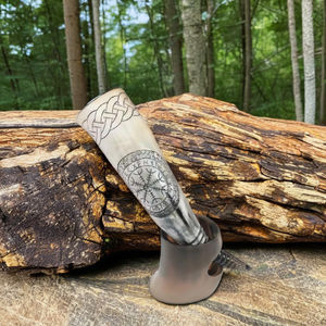 Cuerno para beber de estilo vikingo de alta calidad Buey genuino y cuerno de búfalo pulido Seguro para alimentos con soporte Artesanías naturales - Product Image 5