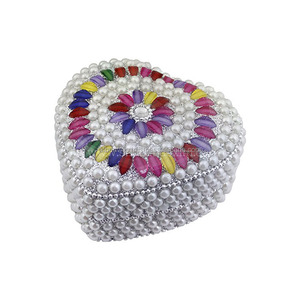 งานฝีมือประดับลูกปัด กล่องใส่ของที่ระลึกโลหะรูปหัวใจ ประดับด้วยกลิตเตอร์ สำหรับงานแต่งงานแบบอินเดีย กล่องของชำร่วยสั่งทำพิเศษ - Product Image 3