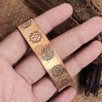 Bracelet Magnétique Géométrique Sept Chakras en Cuivre, Écologique, Tendance, Classique, Réglable, pour Hommes et Femmes, Idéal pour les Fêtes, Troisième Œil