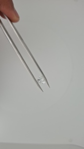 IGI Certifié HPHT CVD 0.5-1CT Couleur DEF Pureté VVS1/VVS2 Taille Cœur Synthétique Cultivé en Laboratoire Non Monté - Product Image 2