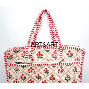Edredón Acolchado Floral Moderno y Sencillo Hecho a Mano, 100% Algodón, Estampado en Bloque, Suave, de Alta Calidad, Ecológico, Ligero y Duradero para Uso Diario - Product Image 3
