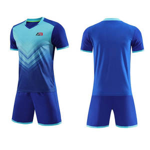 Uniformes de Fútbol Personalizados de Alta Calidad al por Mayor 2026, Conjunto de Uniforme Deportivo Transpirable de Manga Corta - Product Image 1