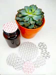 Adhesivo Sensible a la Presión de Grado Farmacéutico y Alimentario, para Tapas de Botellas de Plástico y Vidrio, Impreso con Serigrafía, a Prueba de Manipulación - Product Image 4