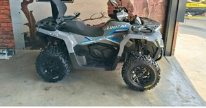 Quad utilitaire intelligent 493cc EFI 4x4 avec transmission CVT, transmission par arbre et moteur refroidi par liquide - Product Image 2