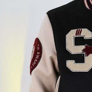 Chaqueta Varsity de Lana con Logotipo Personalizado, Parches Bordados en Chenilla, Chaqueta Gruesa de Invierno, Chaqueta Varsity Moderna para Hombre - Product Image 6