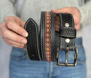 Ceinture Western Vintage pour Homme en Cuir Véritable Faite à la Main, Ornée de Perles, Décontractée, Style Cowboy, Noire, Gaufrée, Ajustable, Qualité Artisanale Supérieure - Product Image 2