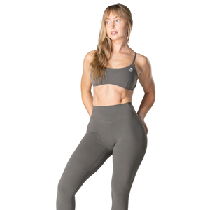 Soutien-gorge de sport minimaliste pour femme, doux et extensible, idéal pour le yoga, la gym et l'entraînement, coupe confortable, profil bas, haut de sport actif - Product Image 3