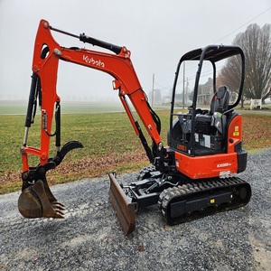 Mini-excavatrice Kubota KX033 4 neuve, 2 tonnes, 3,5 tonnes, excavatrice compacte avec moteur à haute efficacité, composants de pompe, puissance de sortie élevée - Product Image 2