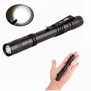 2 Pezzi Mini Torcia LED Portatile Nera/Bianca, Luce da Lavoro a Penna per Campeggio ed Escursionismo, Corpo in Lega di Alluminio, Materiale Plastico - Product Image 2