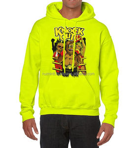 เสื้อสเวตเชิ้ตมีฮู้ดแบบสวมหัวที่ให้ความอบอุ่นพร้อมซับในเนื้อนุ่ม ออกแบบมาสำหรับคนรักสตรีทแวร์ในฤดูหนาวที่แสวงหาความสบายและสไตล์ทันสมัย - Product Image 3