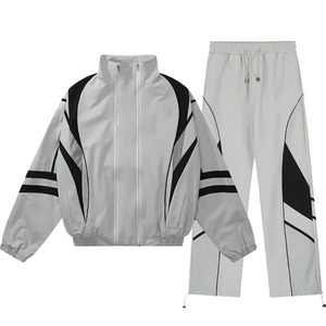 Custom Logo Men's Lightweight Windbreaker Tracksuit Outdoor Comfortable Sportswear <b>Set</b> - Product Image 3