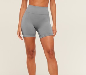 Shorts de sport sans couture en tricot, tissu extensible à récupération rapide, shorts de compression pour femmes - Product Image 4