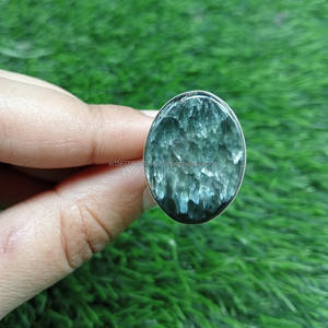 Bague ovale bohème naturelle faite à la main en argent sterling 925 bijoux séraphinite pour femmes idée cadeau de fête d'anniversaire - Product Image 5