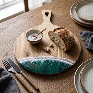 Tabla de Cortar de Resina de Madera Premium, Hecha a Mano con Epoxi, para Cocina y Preparación de Alimentos - Product Image 3