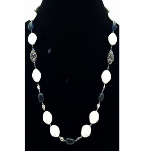 Elegante Collar de Perlas Barrocas de Diseño de Primera Calidad para Mujer, Joyería Moderna para Bodas - Product Image 1