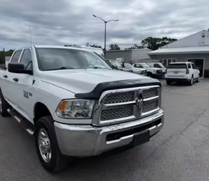 Camion RAM 2500 4x4 Crew Cab 2018 d'occasion 100% propre, essence, livraison pour entrepreneurs en construction, exportation - Product Image 2