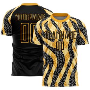 Wholesale Custom Size Breathable Lightweight Men's Soccer Uniform Short Sleeve Sustainable Soccer Wear - Product Image 3
