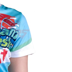 Camiseta de sublimación de poliéster suave al tacto barata al por mayor en camiseta de sublimación de precio razonable hecha en Pakistán - Product Image 2