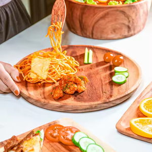 Plato de madera de olivo natural hecho a mano, bandeja redonda de madera tallada a mano para servir, vajilla para decoración del hogar y bodas. - Product Image 2