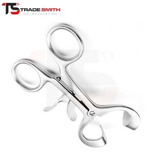 Retractor Bucal Dental Avanzado TSI, Instrumento Quirúrgico Duradero para Especialistas Dentales, Hospitales y Centros de Salud Bucal - Product Image 3