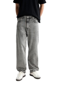 กางเกงยีนส์ขายาวของผู้ชายกางเกงยีนส์ทรงหลวมแบบแฟชั่นสตรีทแวร์สำหรับผู้ชาย - Product Image 5