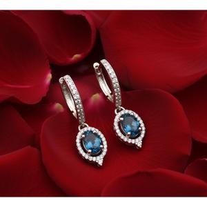Boucles d'oreilles chandelier en argent 925 plaqué rhodium avec topaze bleue et halo de moissanite pour femme, tendance, pour mariage, cadeau ou soirée, 6 grammes, Tanya Gems - Product Image 1