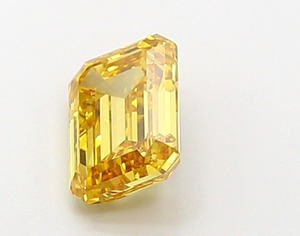 Diamant CVD jaune orangé de haute qualité, 0,99 ct, taille émeraude, couleur intense fantaisie, clarté VS1, certifié, diamant non monté pour bijoux - Product Image 3