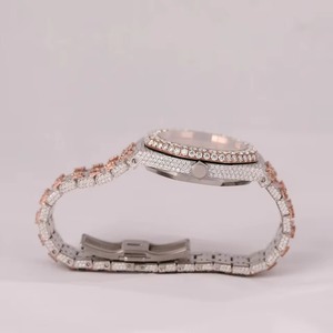 Reloj de Pulsera Automático Mecánico de Lujo Unisex con Diamantes de Imitación y Correa de Goma de Alta Calidad para Hombre y Mujer - Product Image 4