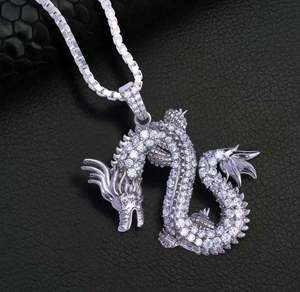 Collar con Colgante de Dragón con Incrustaciones de Diamantes Moissanite VVS, Joyería de Lujo Estilo Hip Hop - Product Image 3