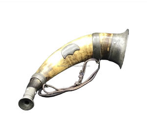 Corne à poudre de corne de buffle fabriquée à la main pour la chasse Vintage corne de boeuf noir meilleur son - Product Image 2