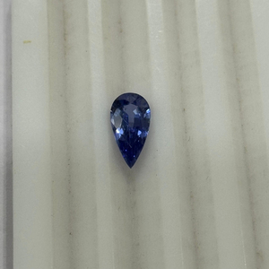 Saphir bleu naturel du Sri Lanka, 2 carats, taille poire, pierre précieuse non traitée, qualité AAAA, intérieur propre, saphir bleu rare - Product Image 1