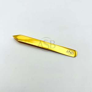 Pinza Profesional para Cejas con Punta Puntiaguda en Forma de Flecha de Acero Inoxidable con Impresión de Logotipo Personalizado Servicio OEM - Product Image 4