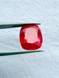 Rubis de qualité supérieure, corindon rouge royal, collections de créateurs pour les fêtes, au meilleur prix auprès de l'exportateur de rubis. - Product Image 1