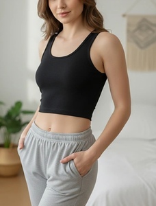 Débardeur court pour femme de haute qualité, style été, coupe ajustée, parfait pour les tenues décontractées, basique mais de qualité supérieure. - Product Image 2