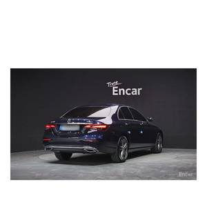 Mercedes-Benz Classe E E350 4MATIC Avantgarde Modèle Juillet 2022 50 418 km Boîte de vitesses automatique Sièges en cuir Caméra arrière Volant à gauche - Product Image 2