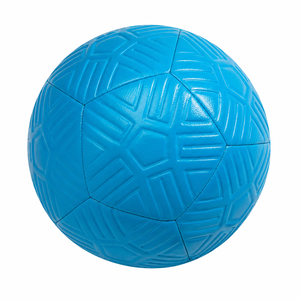 Ballon de football d'entraînement bleu personnalisable avec design à panneaux, poids 0,4-0,45 kg, pompe manuelle noire - Product Image 1